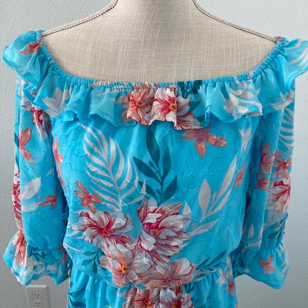 Women’s blue long Willow Drive dress size Small